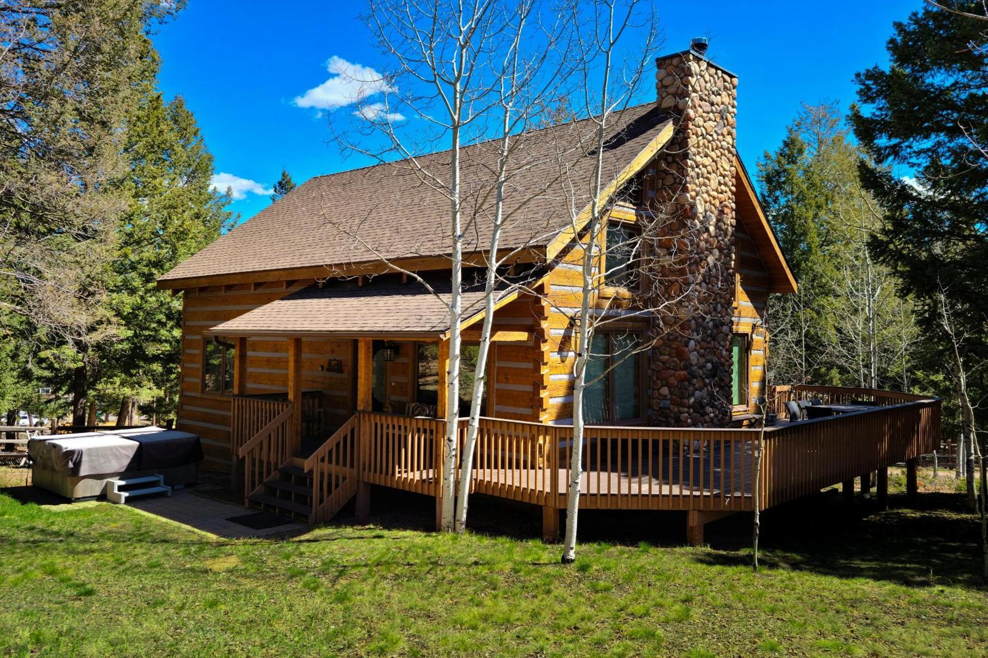 Timber Wolf Woodland Park Exterior foto