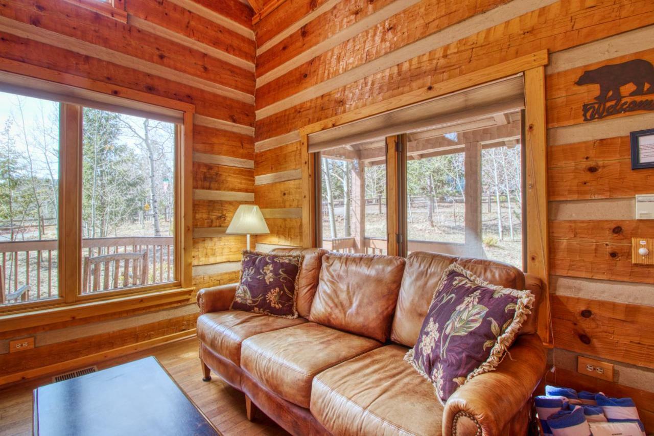 Timber Wolf Woodland Park Exterior foto