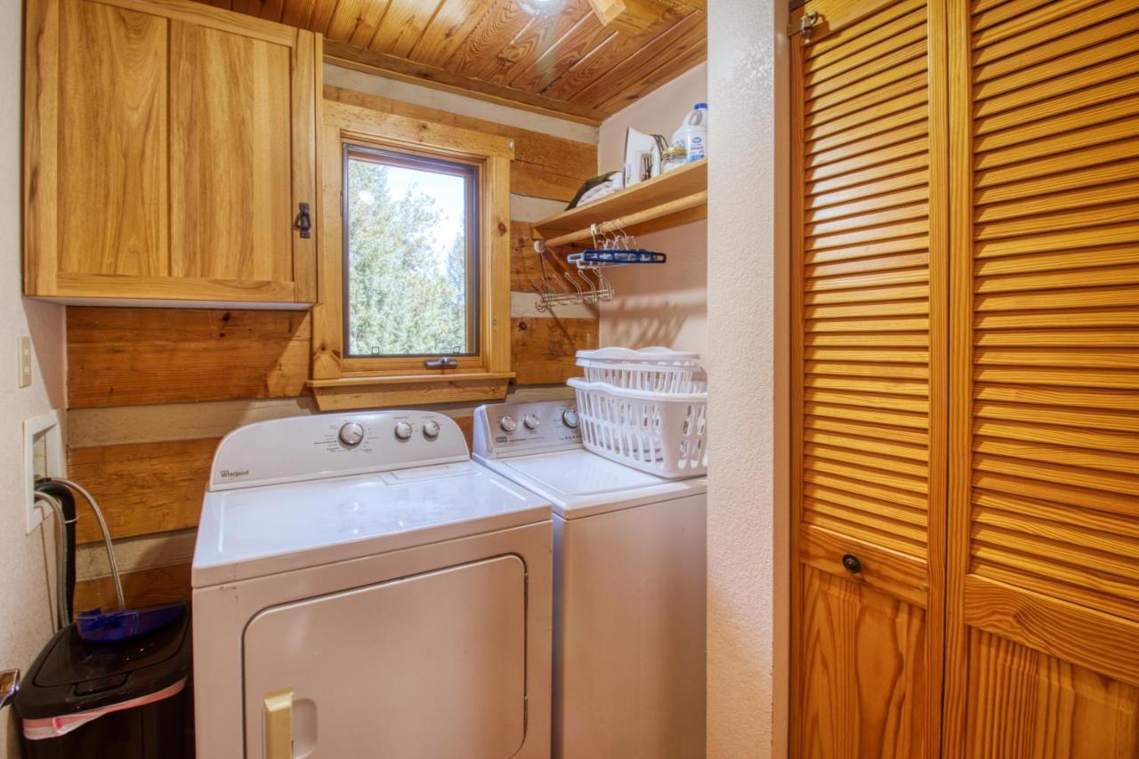 Timber Wolf Woodland Park Exterior foto