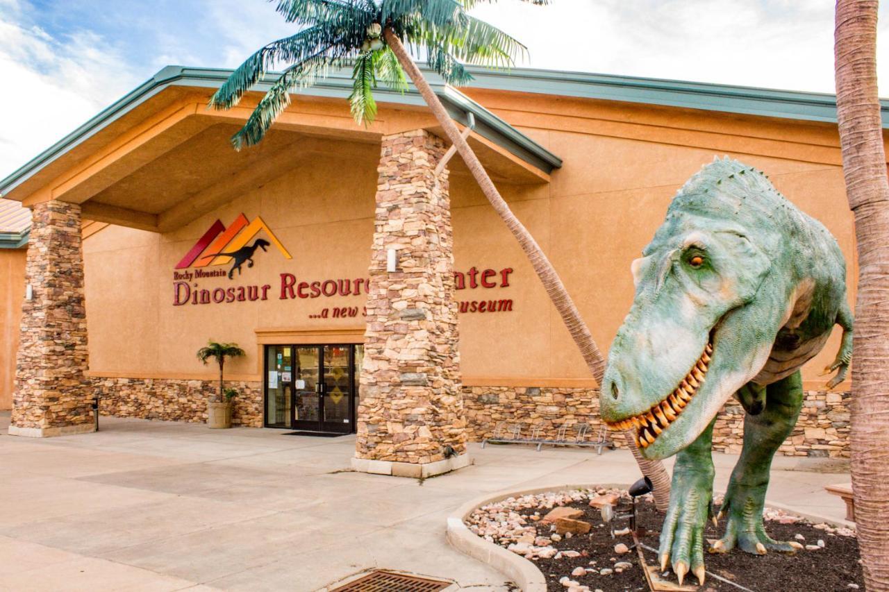 Timber Wolf Woodland Park Exterior foto