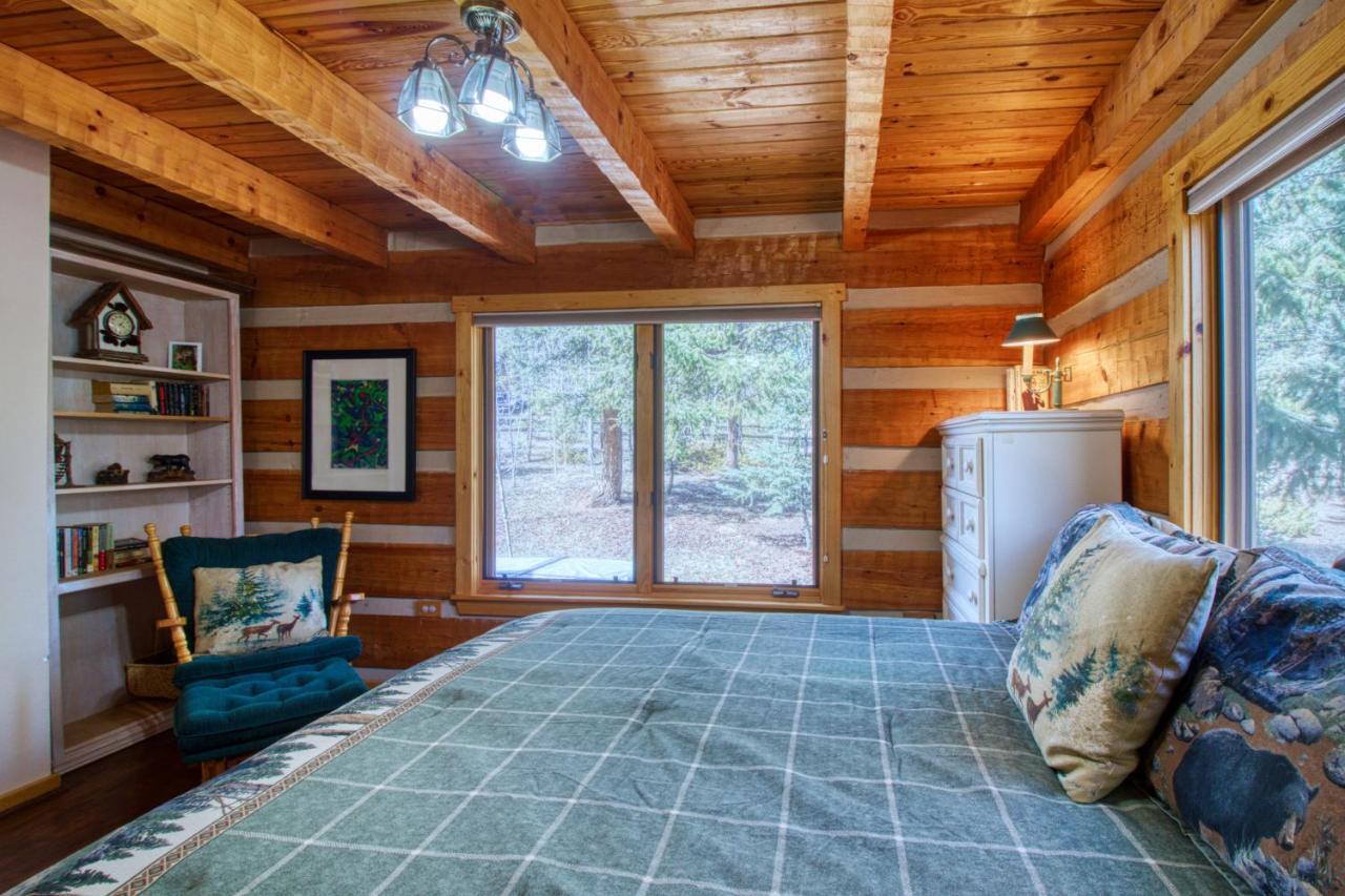 Timber Wolf Woodland Park Exterior foto